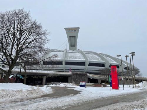 カナダのモントリオールにあるオリンピックスタジアム